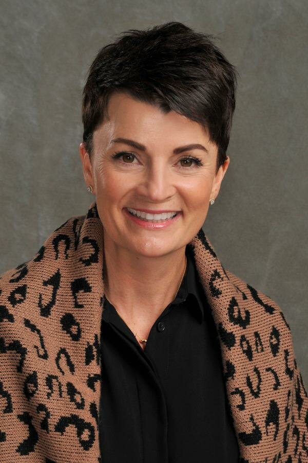 Investment company Edward Jones - Financial Advisor: Cinamon L Demuth, Cfp® Aams™, State of Oklahoma, photo