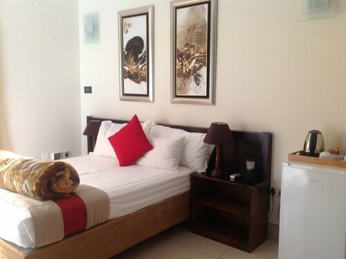 Гостиница Planet Lodge 2 в Габороне