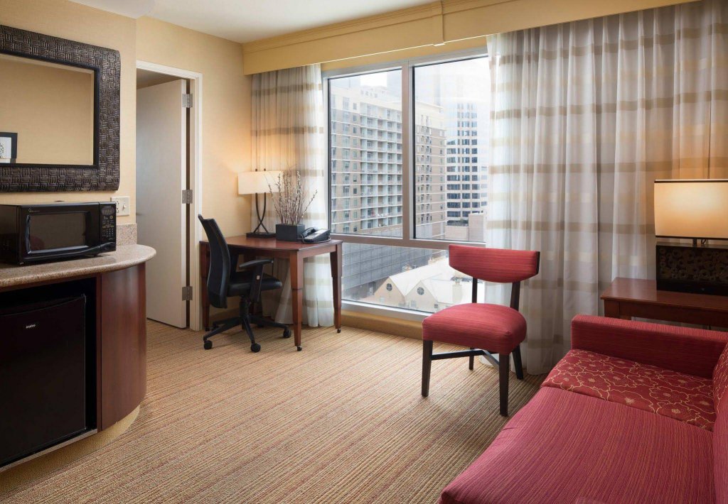 Фото Courtyard by Marriott Austin Downtown/Convention Center