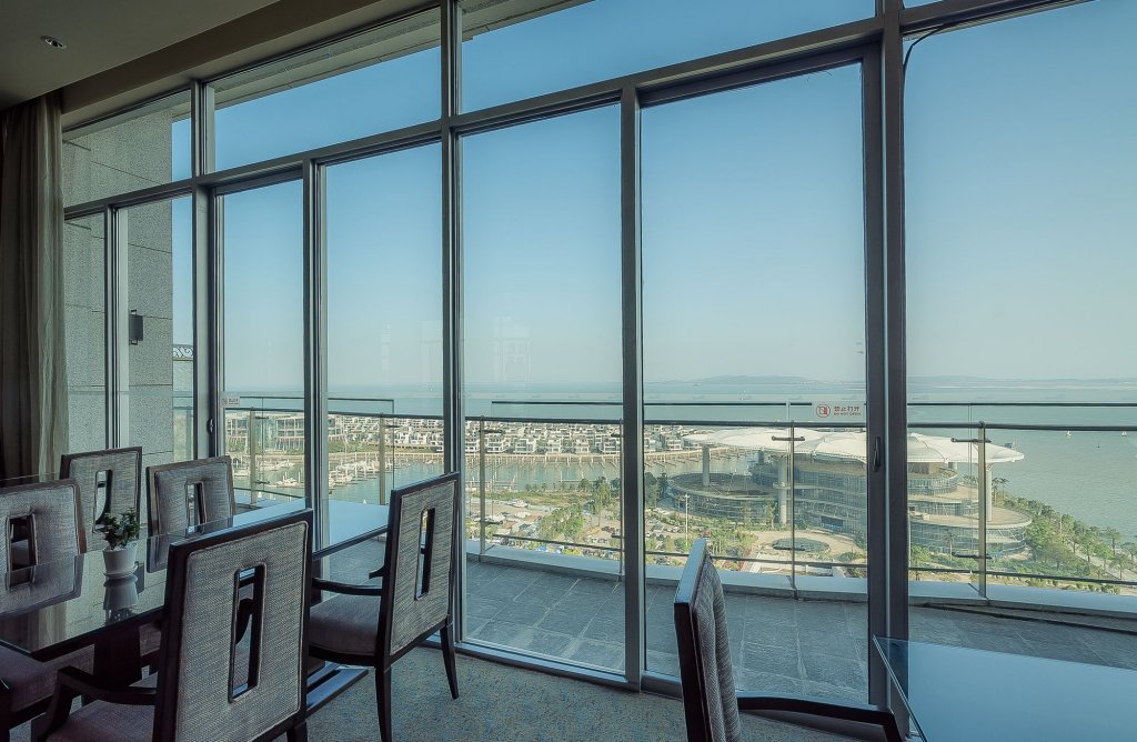 Фото Xiamen International Conference Center Hotel