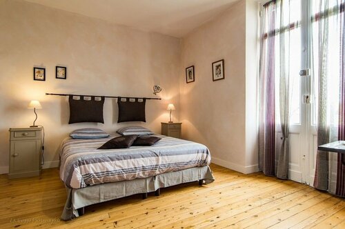 Гостиница Domaine de Blaignac в Либурне