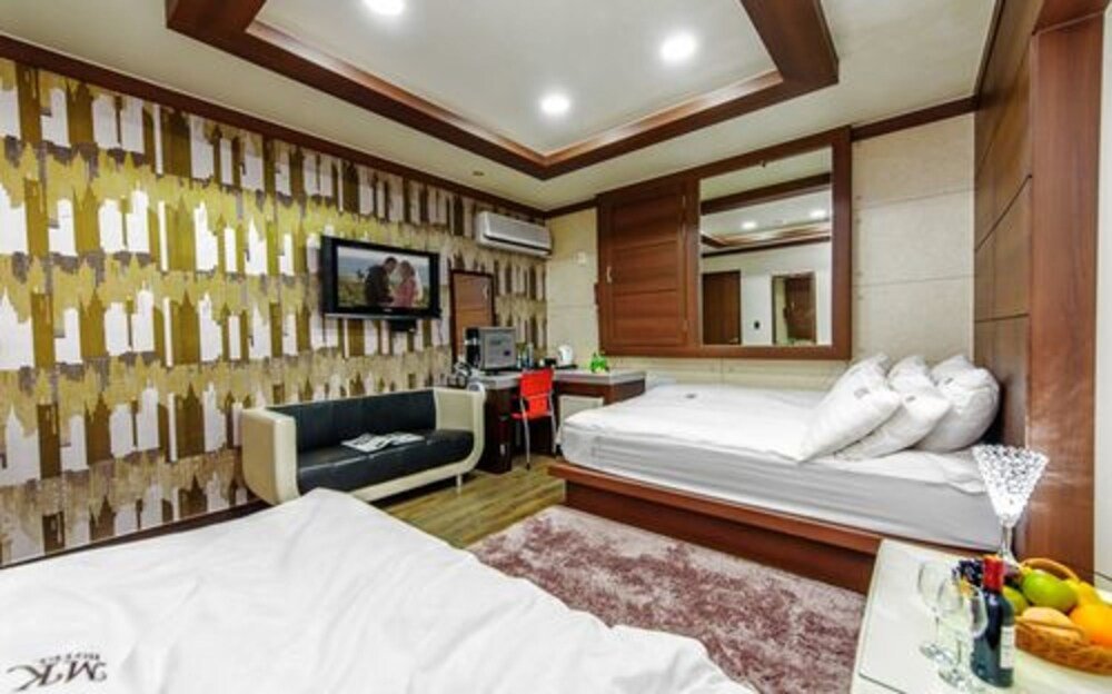 Фото Yeosu Mk Hotel