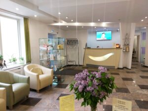 Uyezdny Doktor (Moskvoretskaya ulitsa No:17, selo Uspenskoye), tıp merkezleri ve klinikler  Moskova ve Moskovskaya oblastından