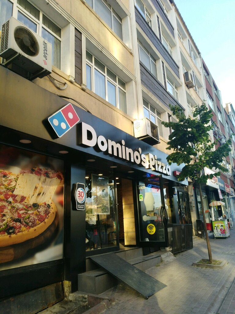 Domino's Pizza pizzacılar yorumlar ve fotoğraflar — Yandex.Haritalar