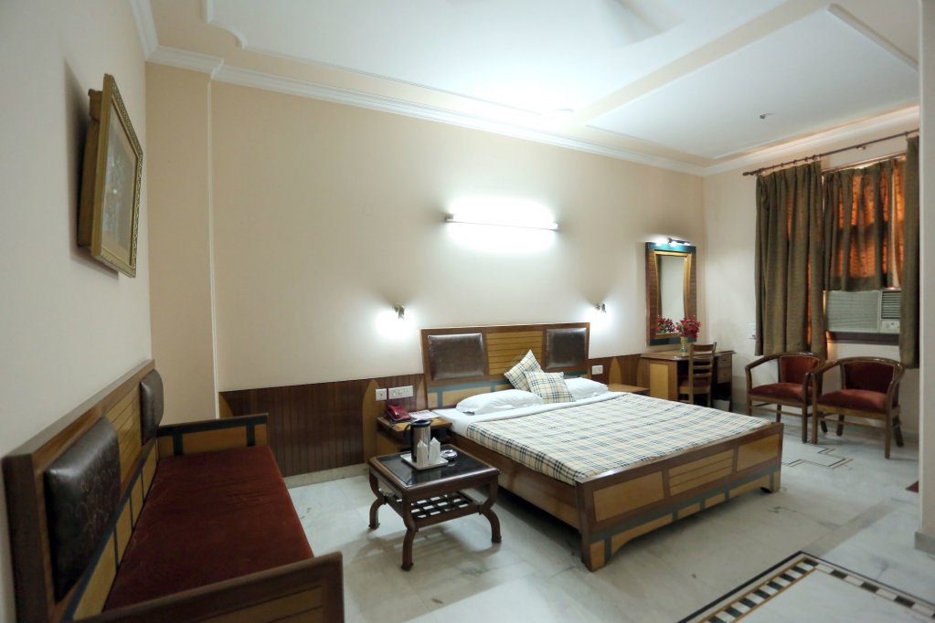 Фото Hotel C Park Inn