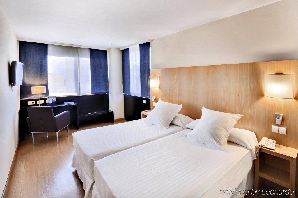 Фото Occidental Cádiz