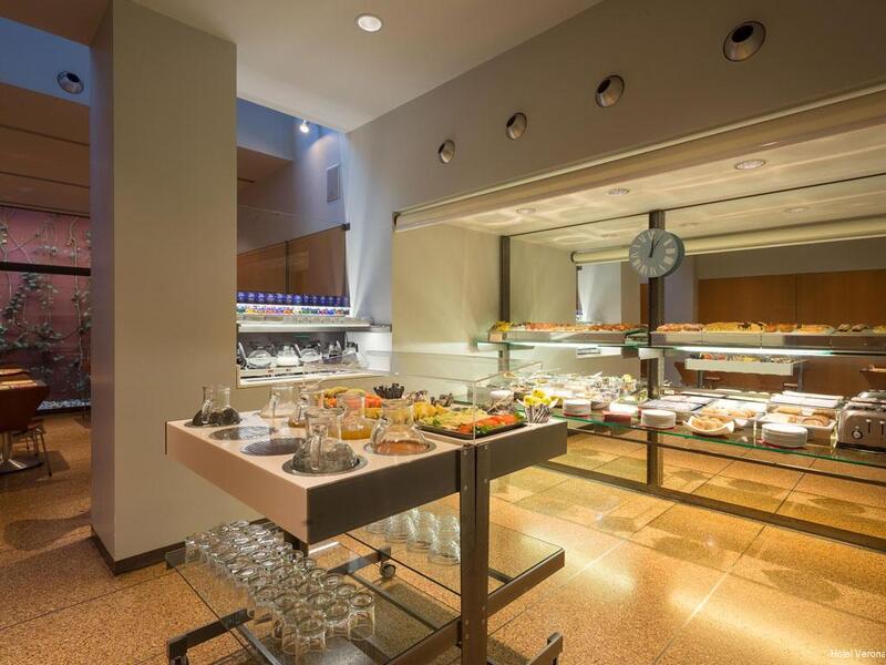 Фото Hotel Verona