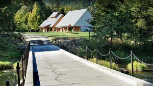 Фото The Lodge at Riverside