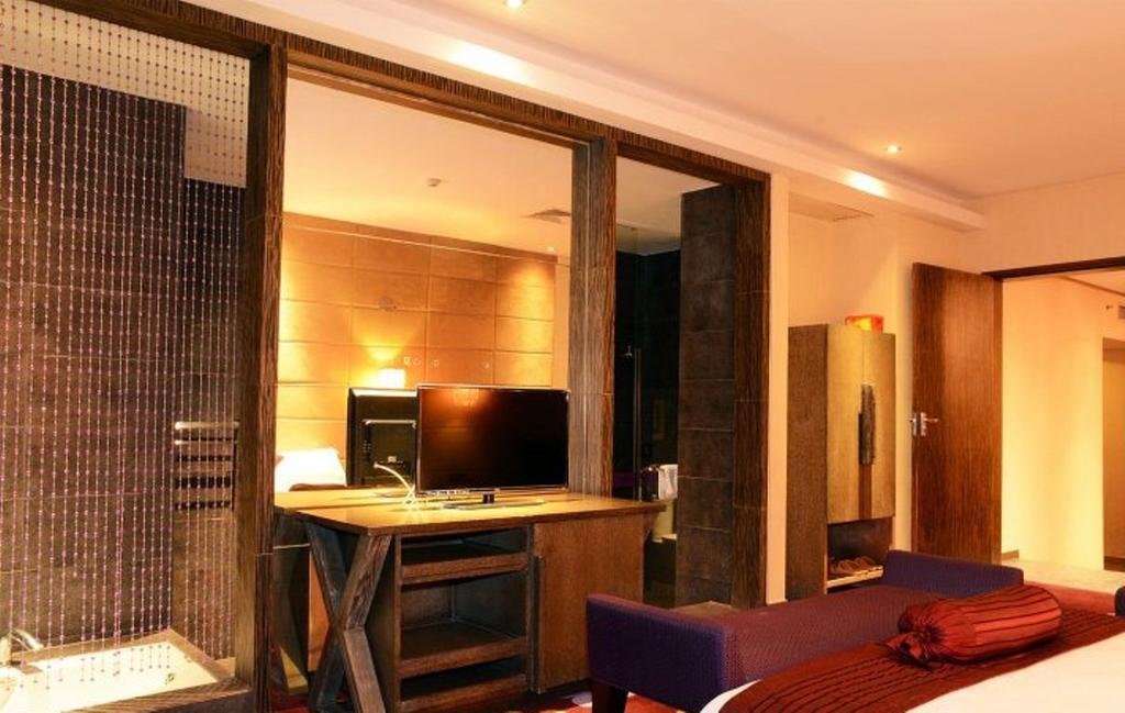 Фото Holiday Inn Express Dongguan Marina Bay, an Ihg Hotel