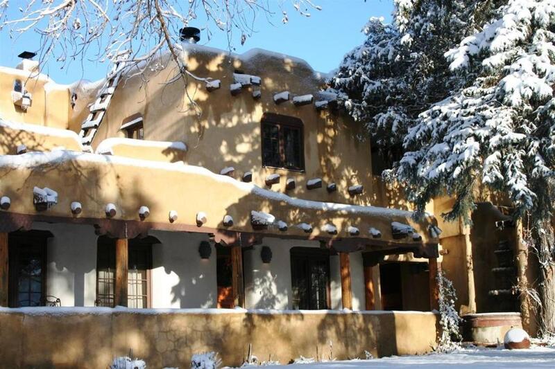 Фото Inn on La Loma Plaza