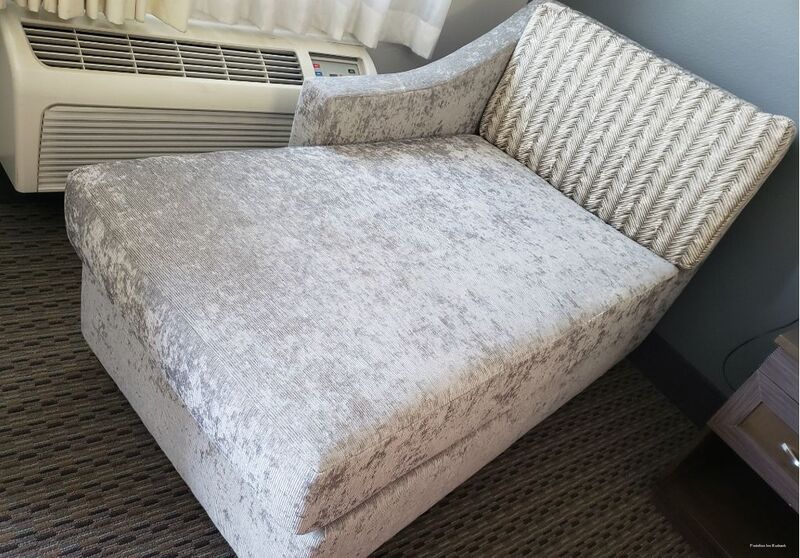 Фото Portofino Inn Burbank