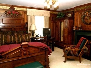 Фото Brass Pineapple Inn