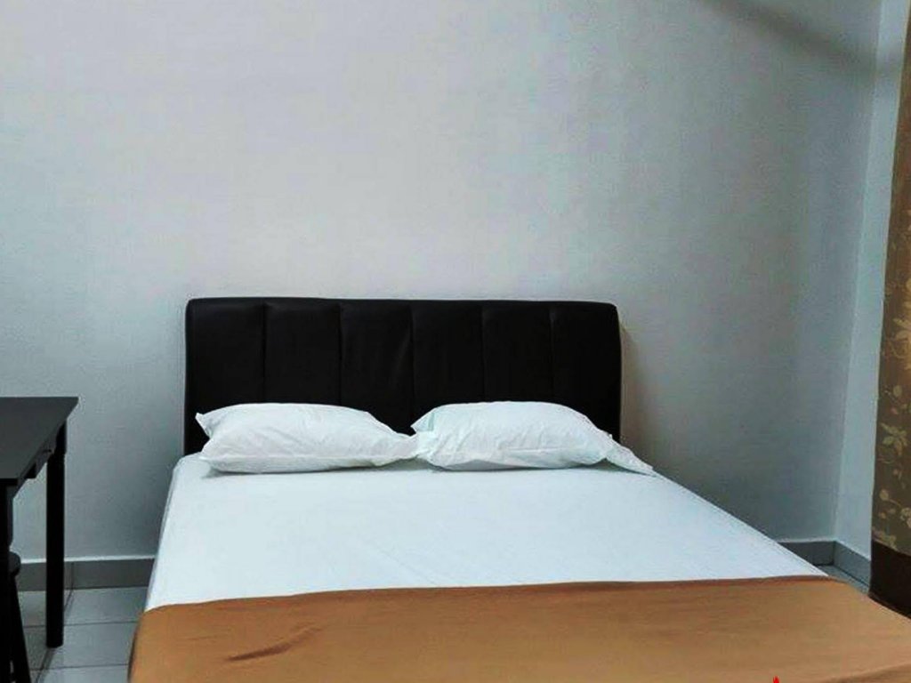Фото Phoenix Guest House