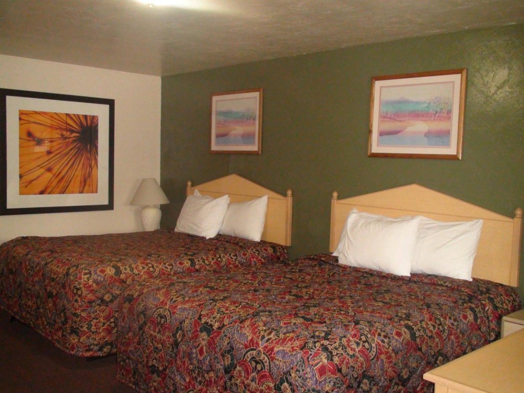 Фото Downtown Inn