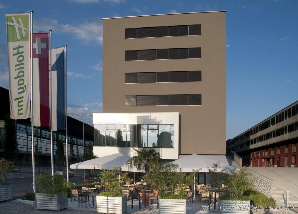 Фото Holiday Inn Zurich - Messe by Ihg