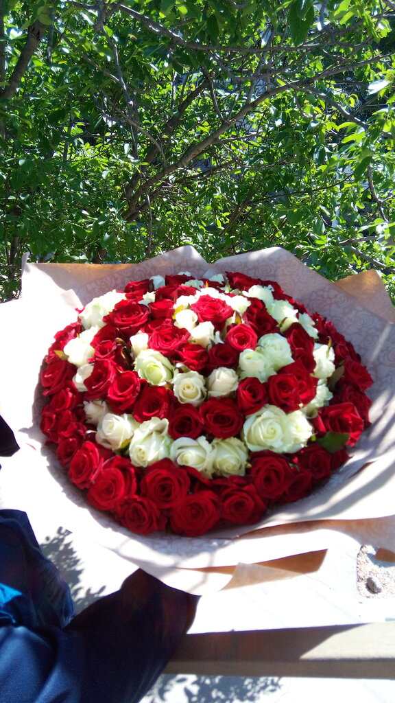 Магазин цветов Flowerzloverz, Севастополь, фото