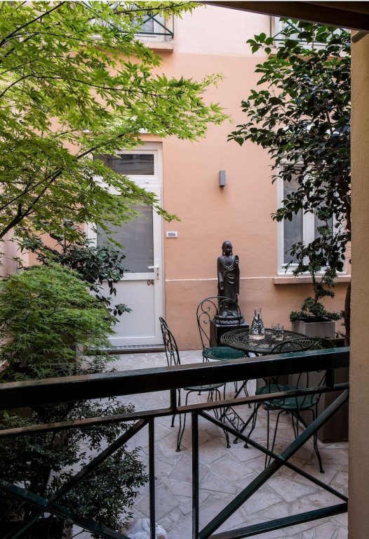 Фото VLH Paris Montparnasse Eiffel