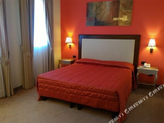 Фото Hotel For You