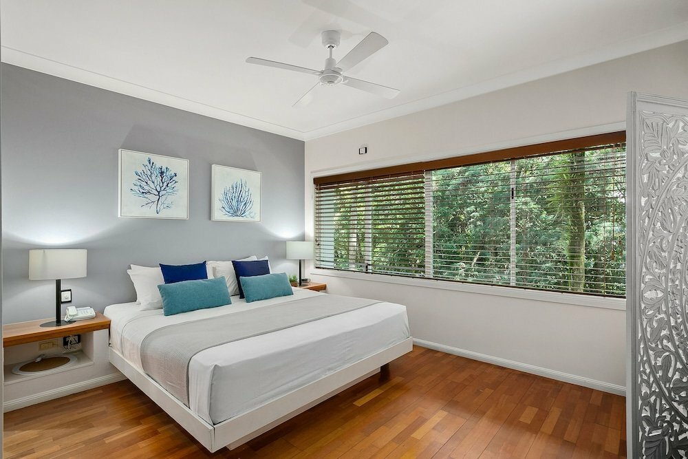 Hotel Belle Escapes - Oceanview Suite Alamanda Beachfront Resort 88, Palm Cove, photo