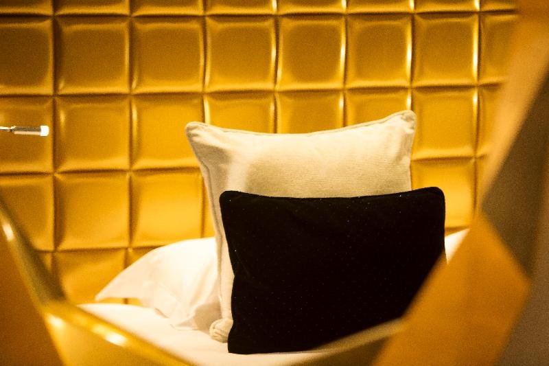 Фото Platine Hotel