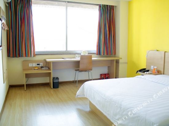 Фото 7 Days Inn - Xian Northwest University North Gate Branch