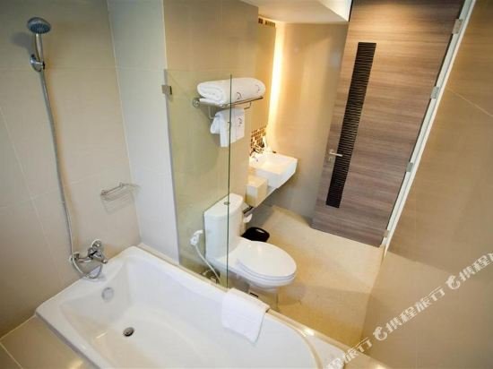 Фото ICheck inn Residences Sukhumvit 20