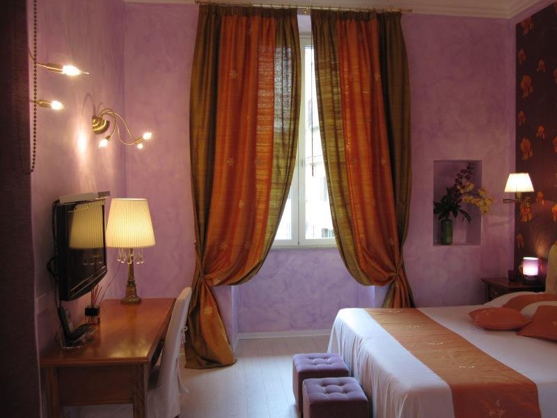 Фото 66 Imperial Inn DeLuxe