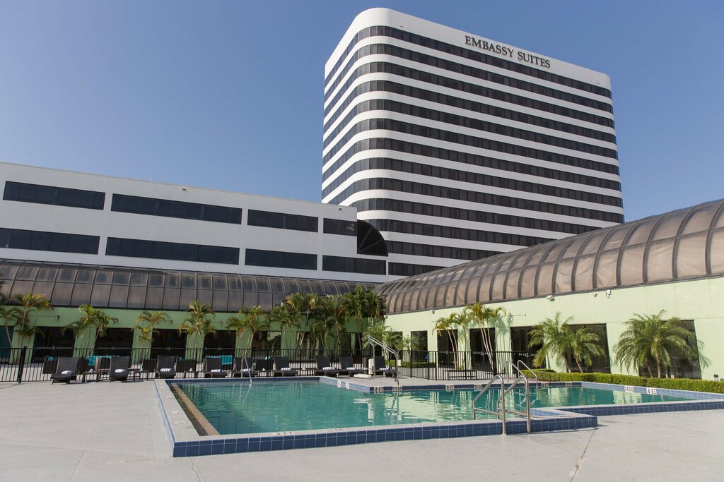 Hotel Embassy Suites by Hilton West Palm Beach Central, West Palm Beach, photo