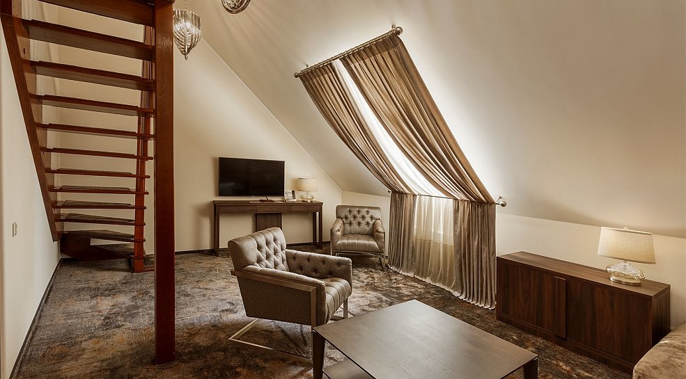 Фото Амбассадори