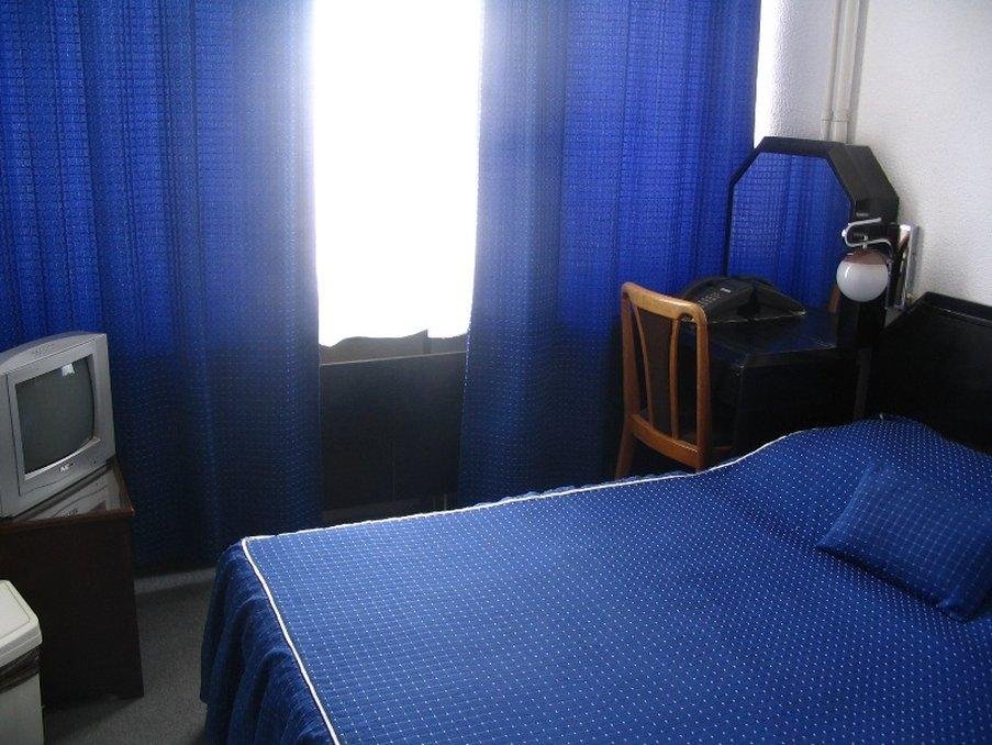 Фото Ambasador Hotel