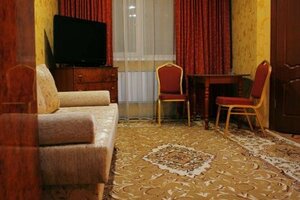 Blagodat (posyolok Uvelskiy, ulitsa Chkalova, 28А), hotel