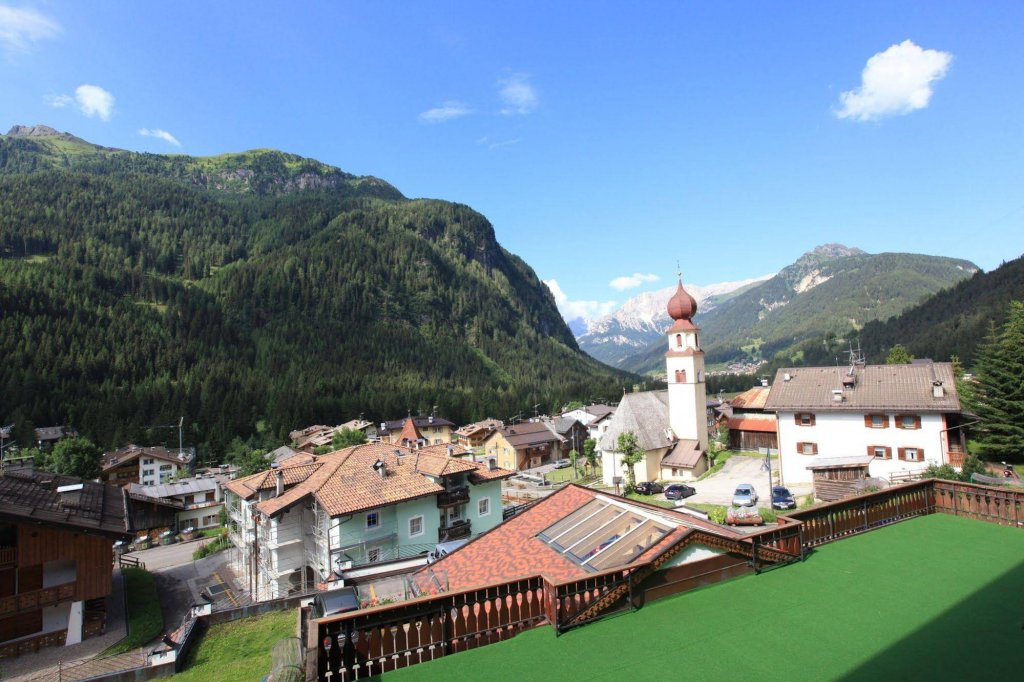Фото Hotel Cesa Tyrol