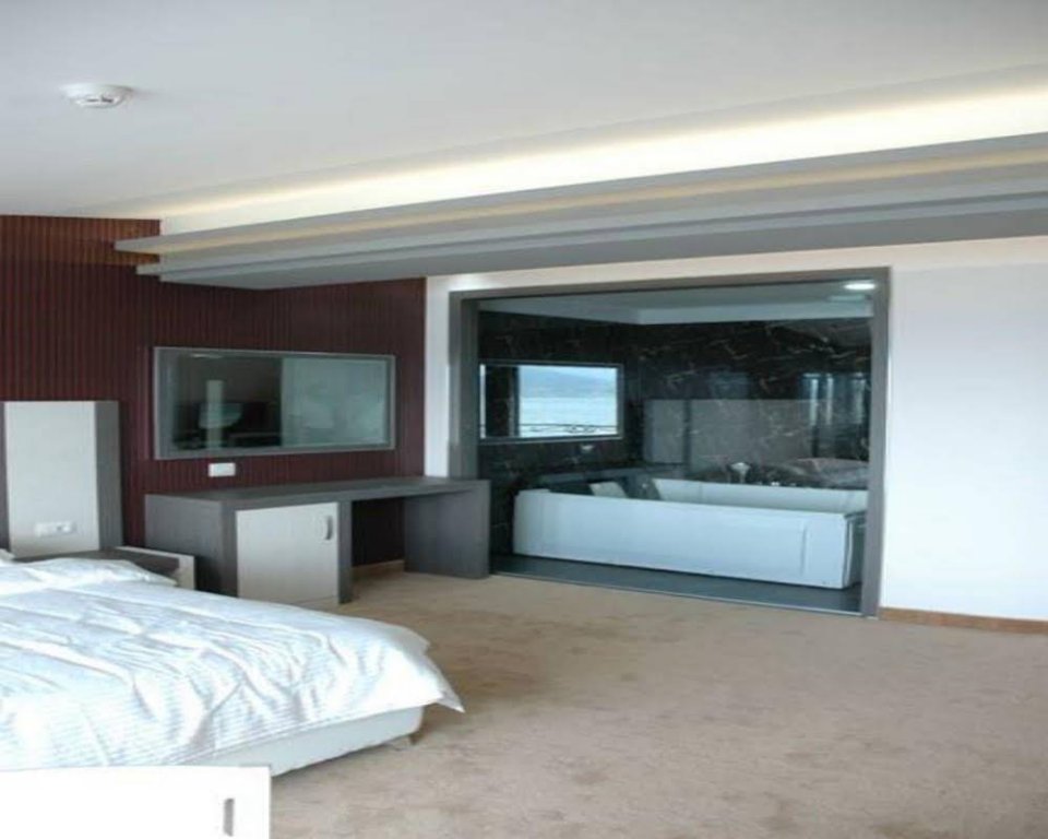 Фото Hotel 1 Maji