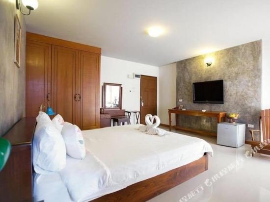 Фото At home boutique