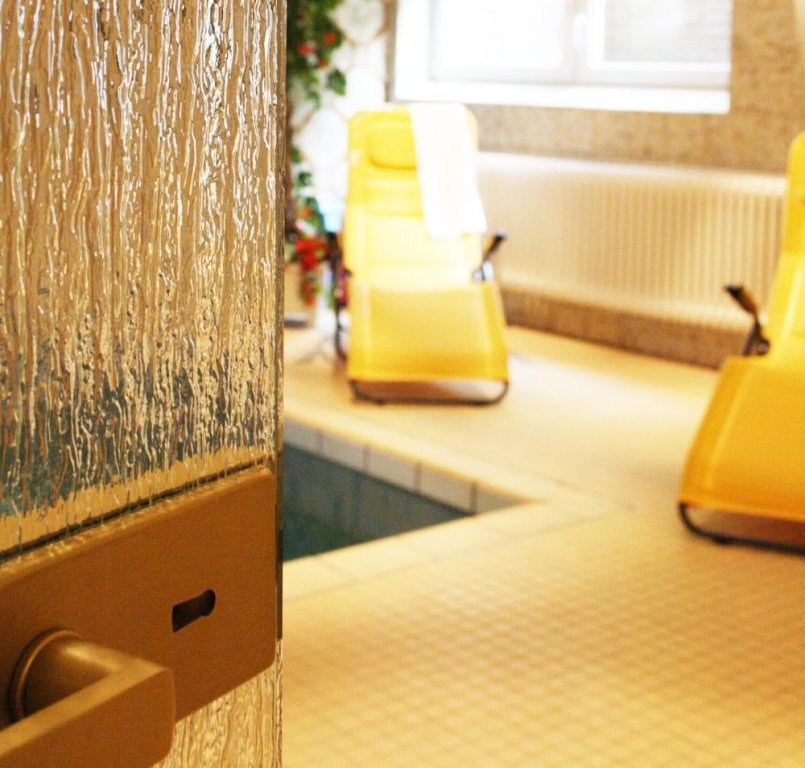 Фото Hotel Konig-Stuben