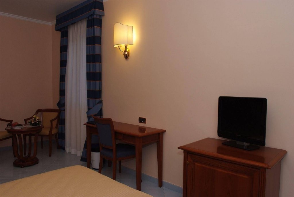 Фото Hotel Villa Albani