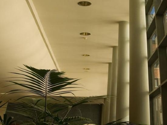 Фото Crowne Plaza Bruges