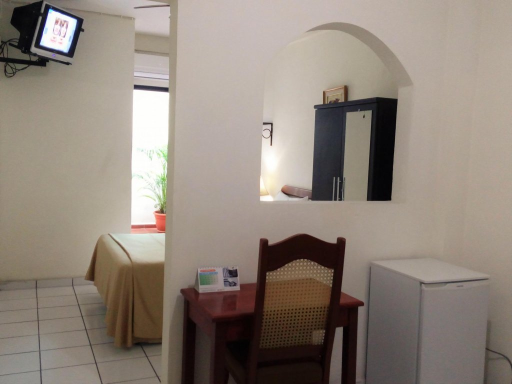 Фото Hotel Armonía Hostal