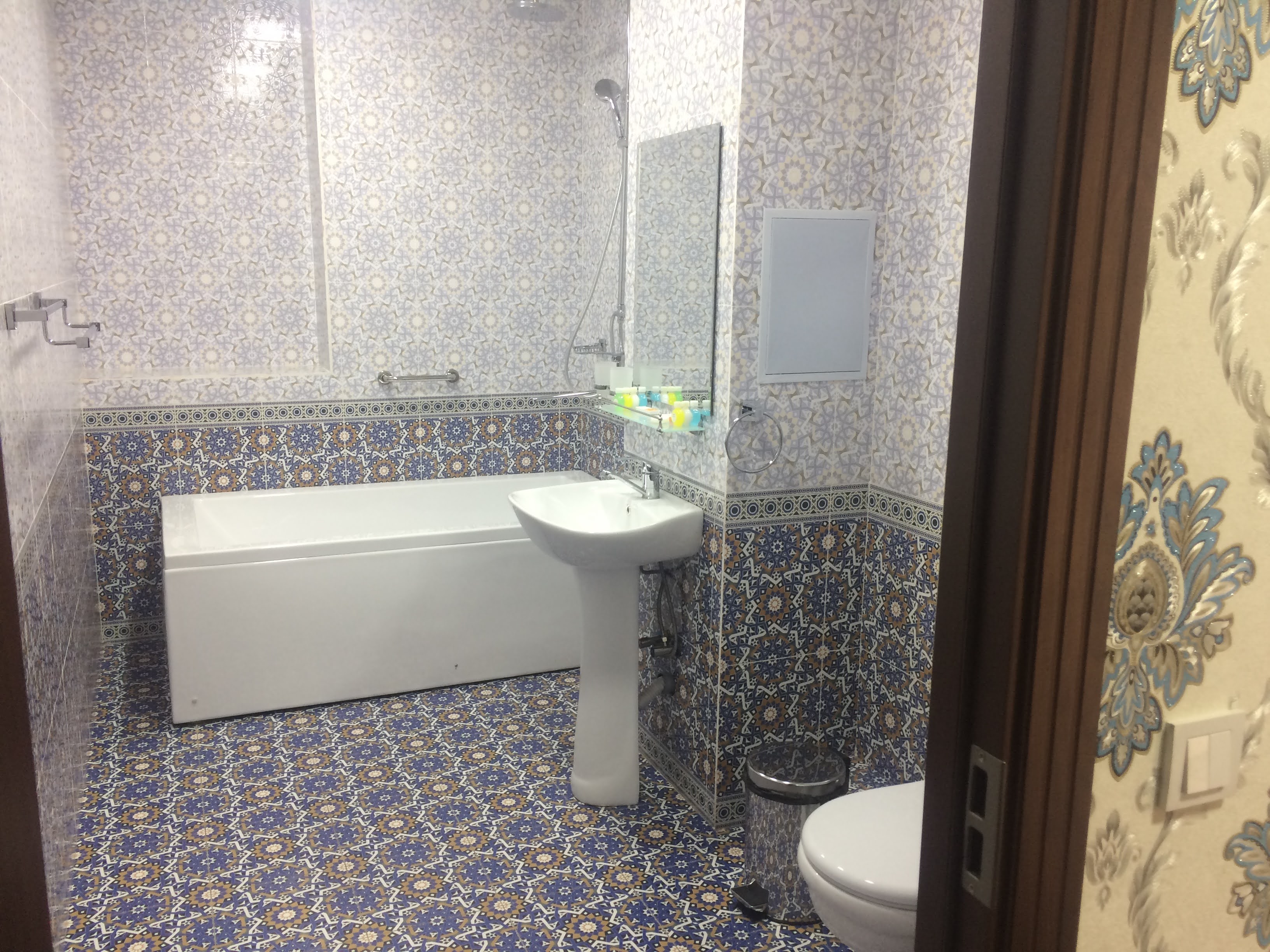 Фото Profi Inn Boutique Hotel