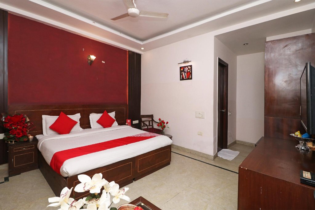 Фото Oyo 566 Hotel Soni Villa