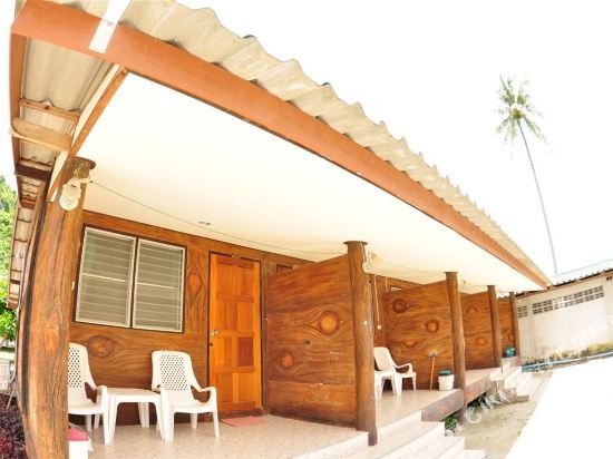 Фото Phi Phi The Beach Resort