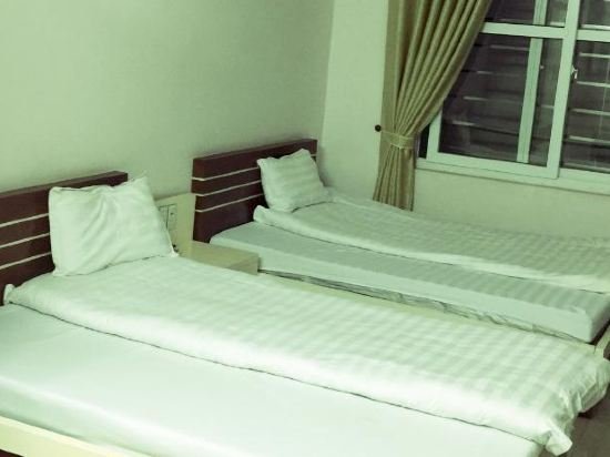 Фото The Light Hotel