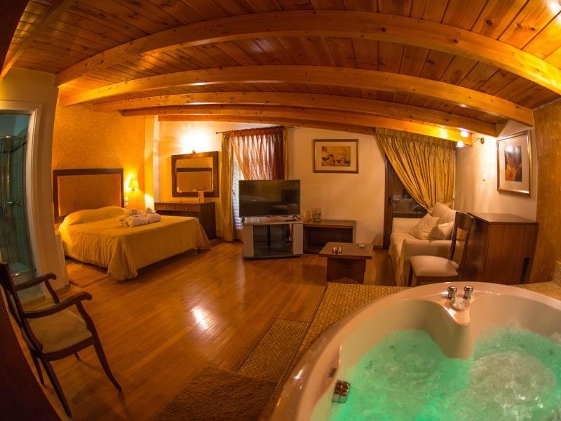 Фото Hotel Chris