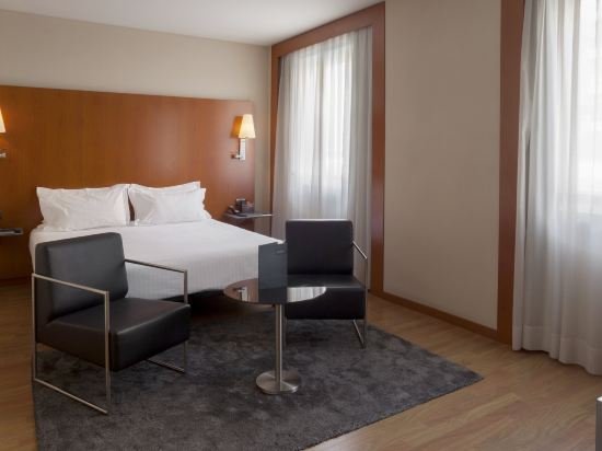 Фото AC Hotel Los Vascos