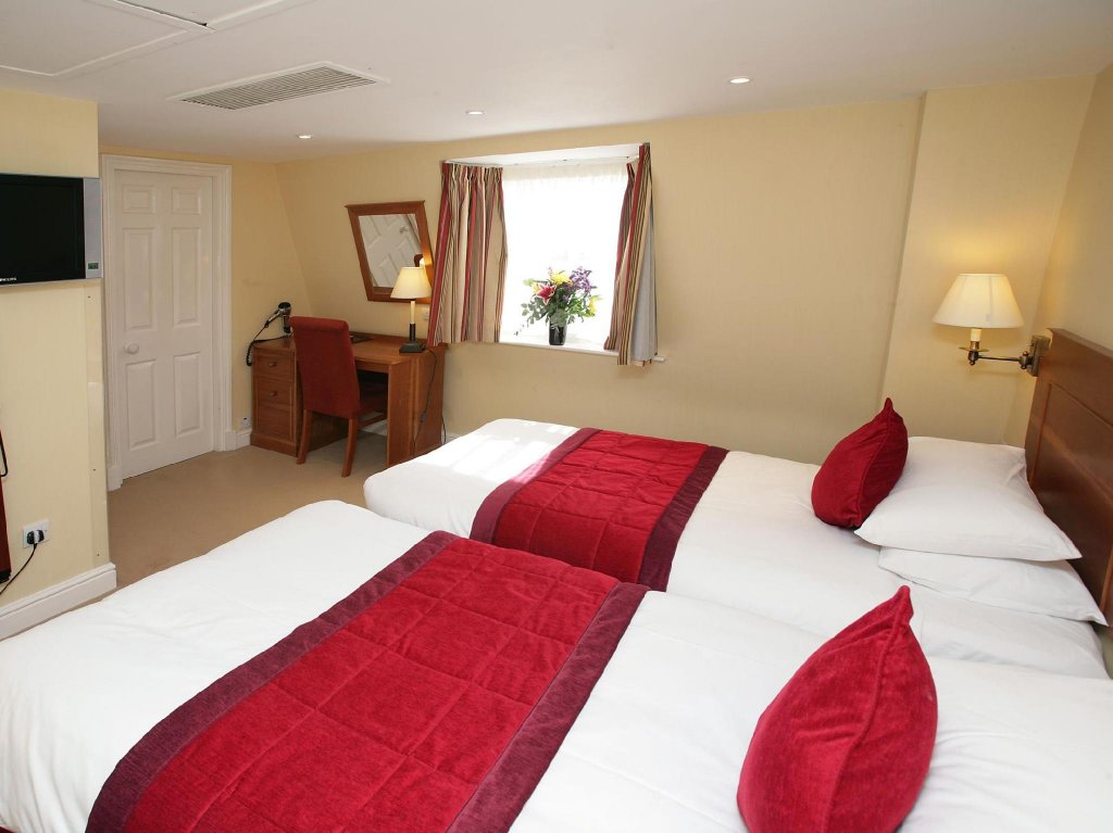 Фото Byron Hotel London