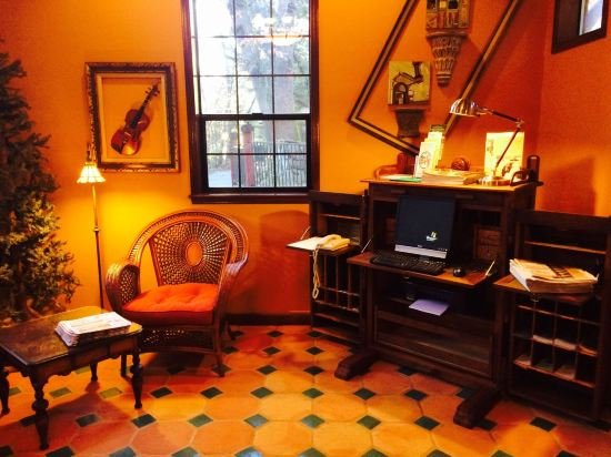 Фото Northern Queen Inn