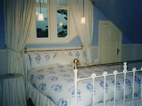 Гостиница Water Bay Villa Bed and Breakfast