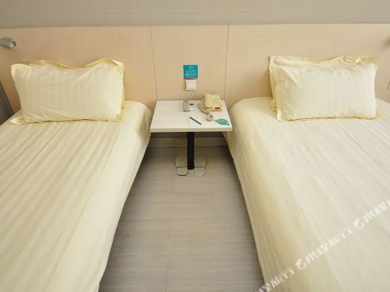 Фото Jinjiang Inn Jinan Lishan Road