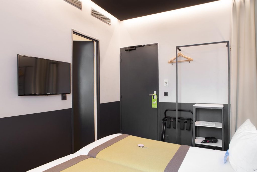 Фото Hotel Gaston