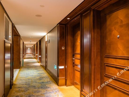 Фото S&n International Hotel